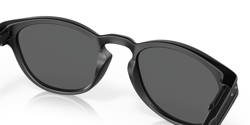 Oakley Latch Matte Black- Prizm Black - biket.co.za