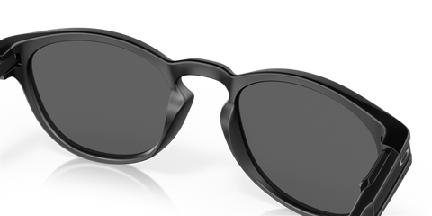 Oakley Latch Matte Black- Prizm Black - biket.co.za