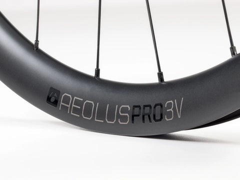 Bontrager Aeolus Pro 3V TLR Disc Road Wheel - biket.co.za