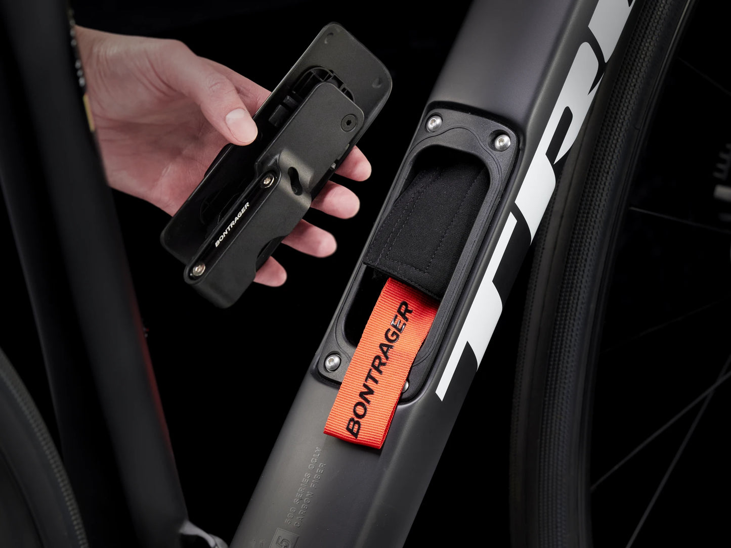 2024 Trek Domane SL 5 Gen 4 - Matte Deep Smoke - biket.co.za