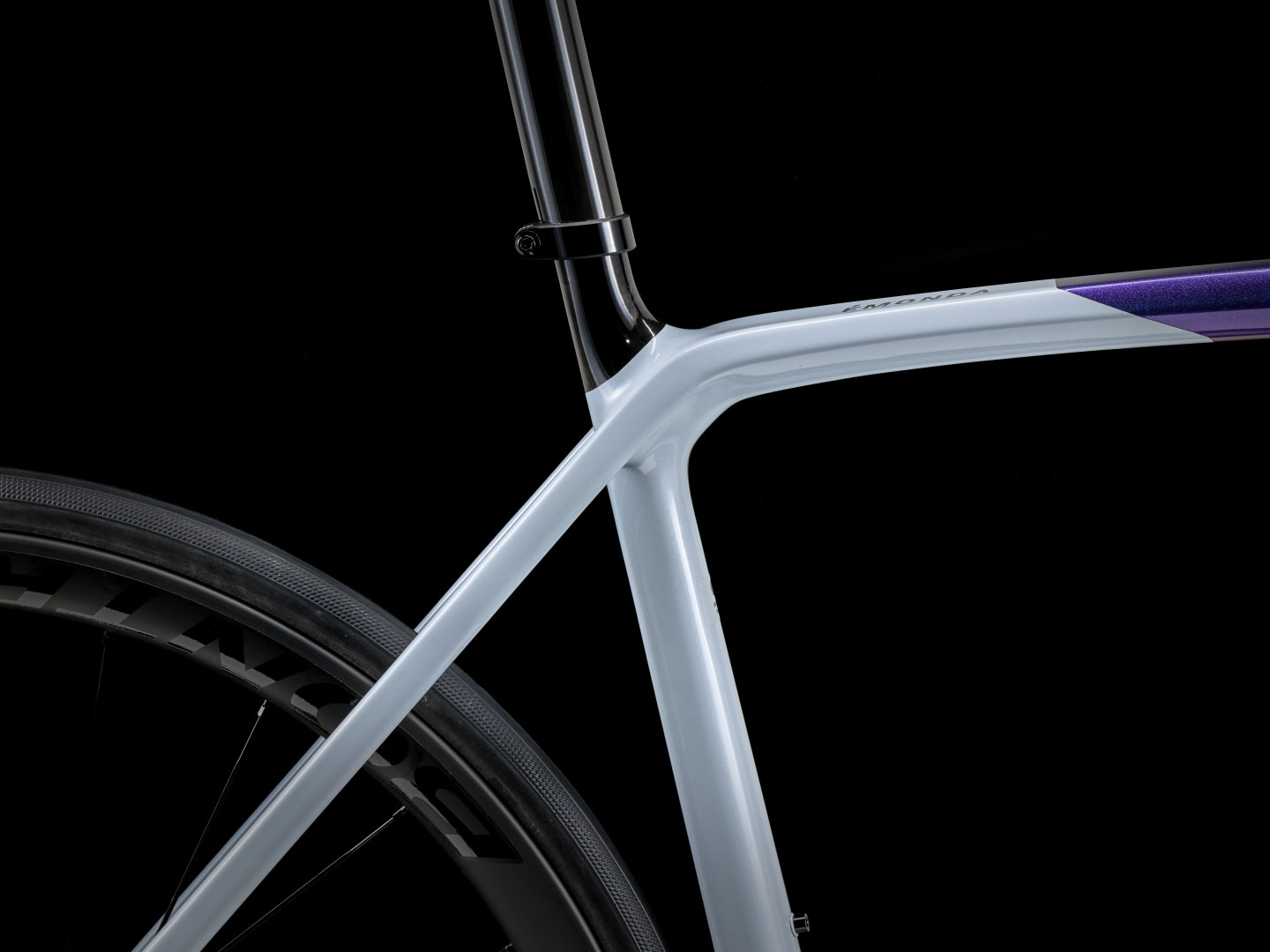 2024 Trek Émonda SL 6 - Plasma Pearl Grey/Purple Flip - biket.co.za
