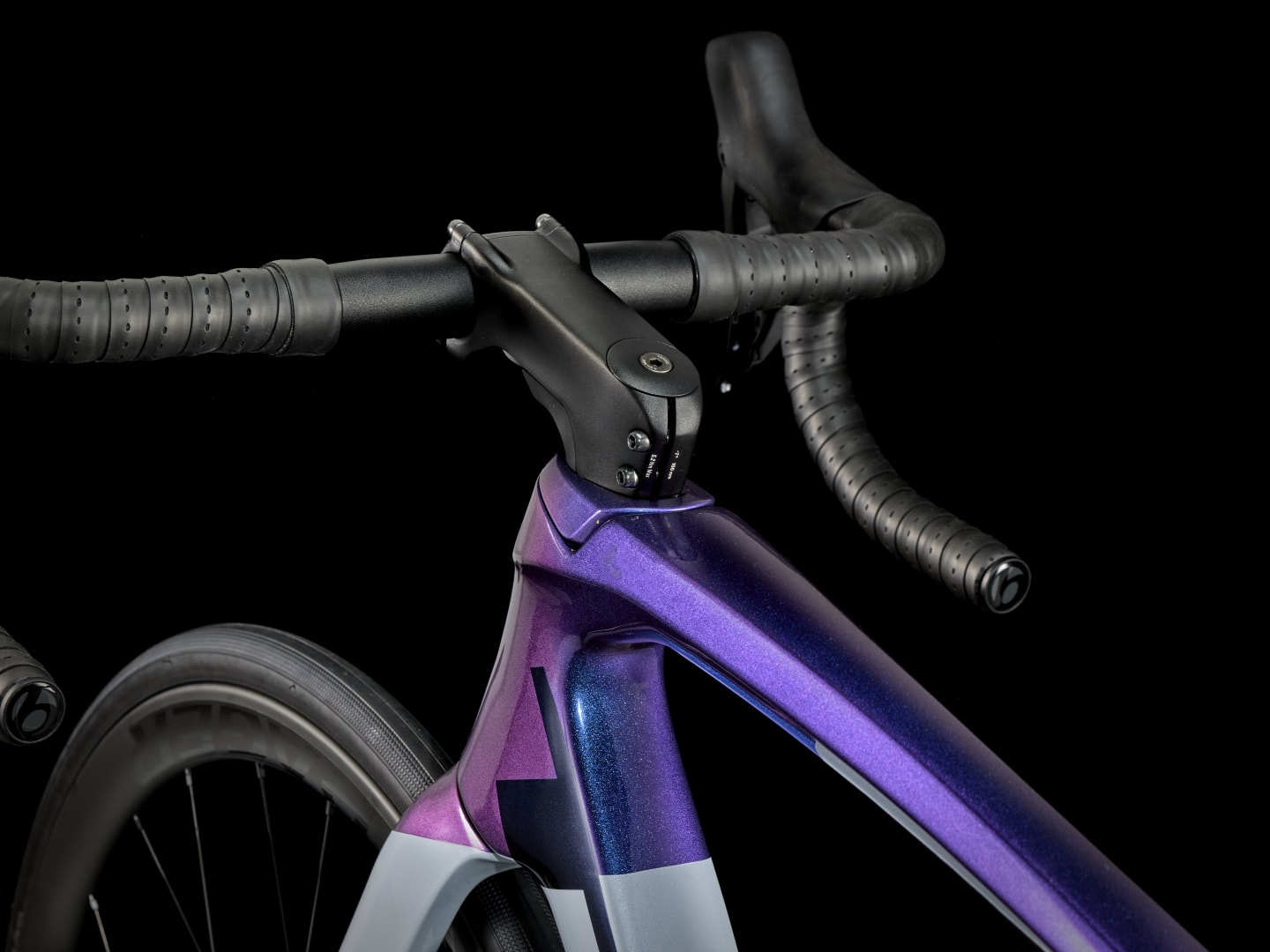 2024 Trek Émonda SL 6 - Plasma Pearl Grey/Purple Flip - biket.co.za