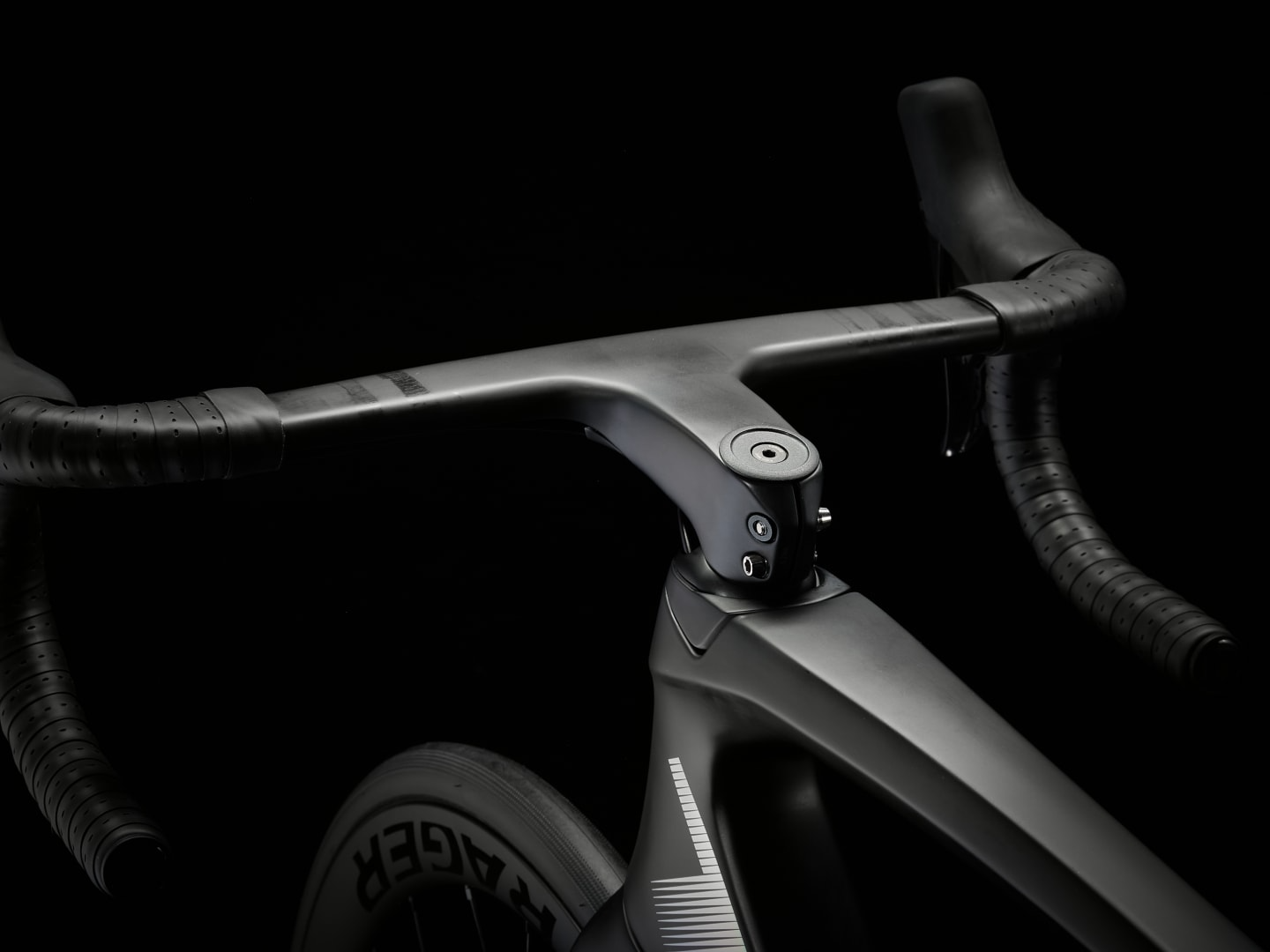 2024 Trek Émonda SLR 7 - Deep Smoke - biket.co.za