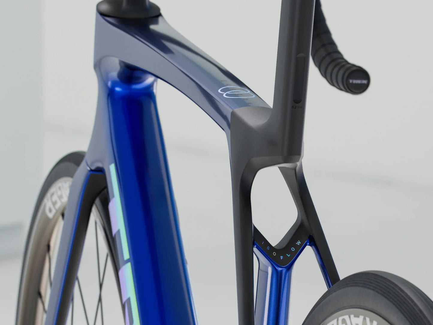 2025 Trek Madone SL 5 Gen 8 - Hex Blue - biket.co.za