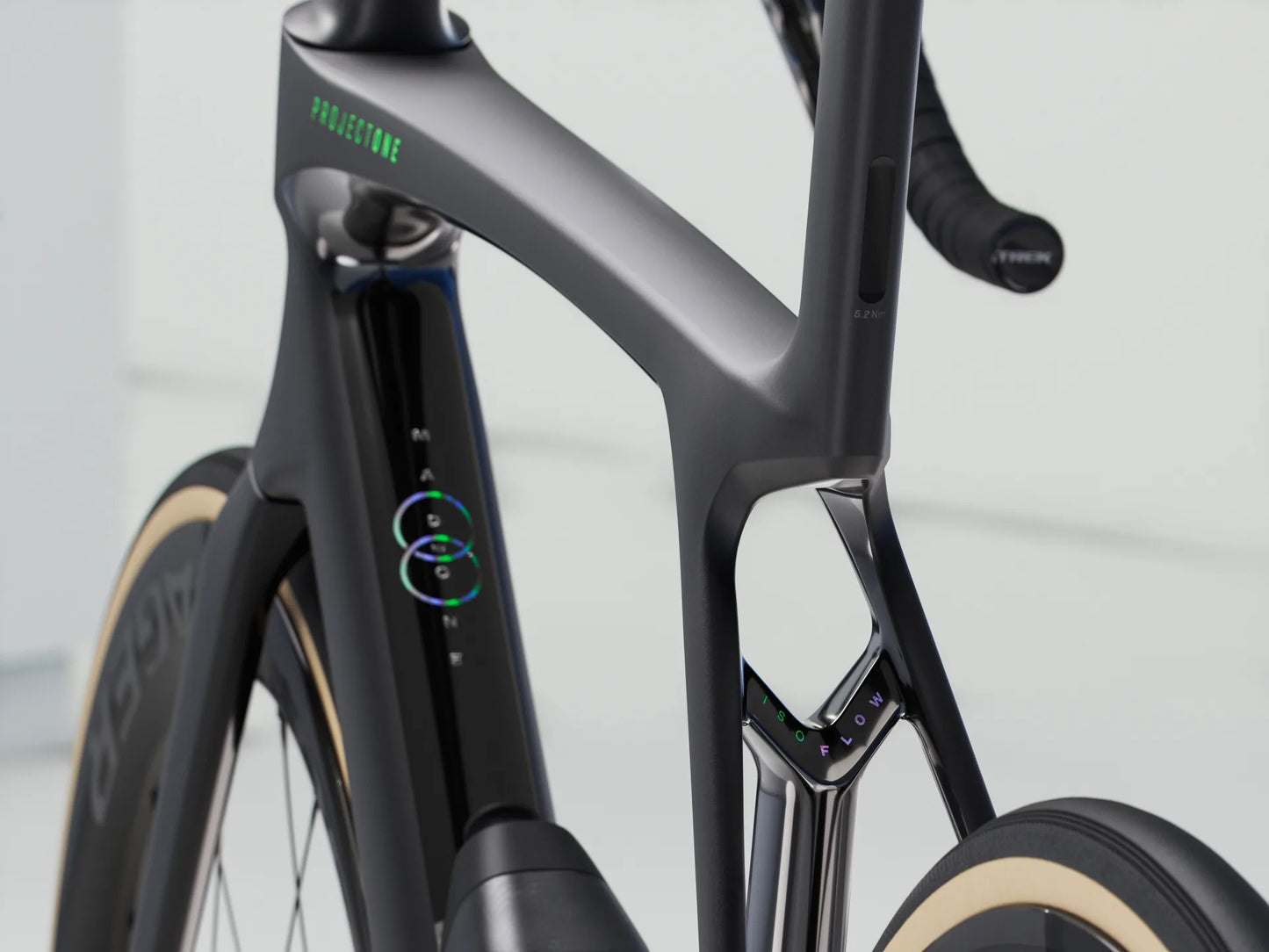2025 Trek Madone SLR 9 AXS Gen 8 - biket.co.za