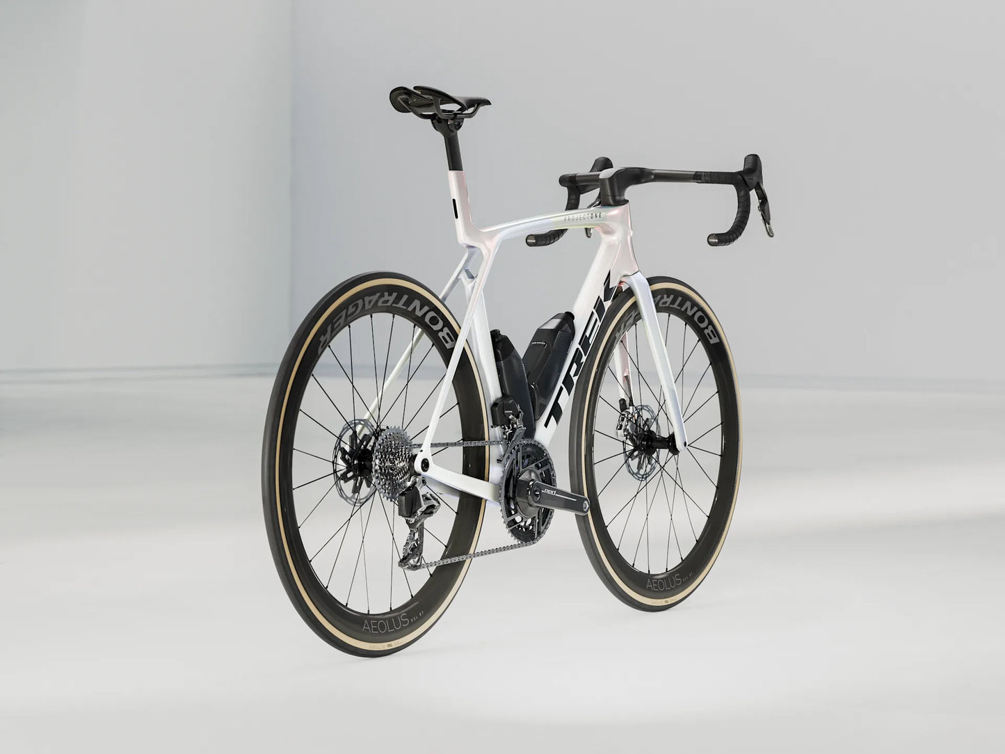 2025 Trek Madone SLR 9 AXS Gen 8 - biket.co.za