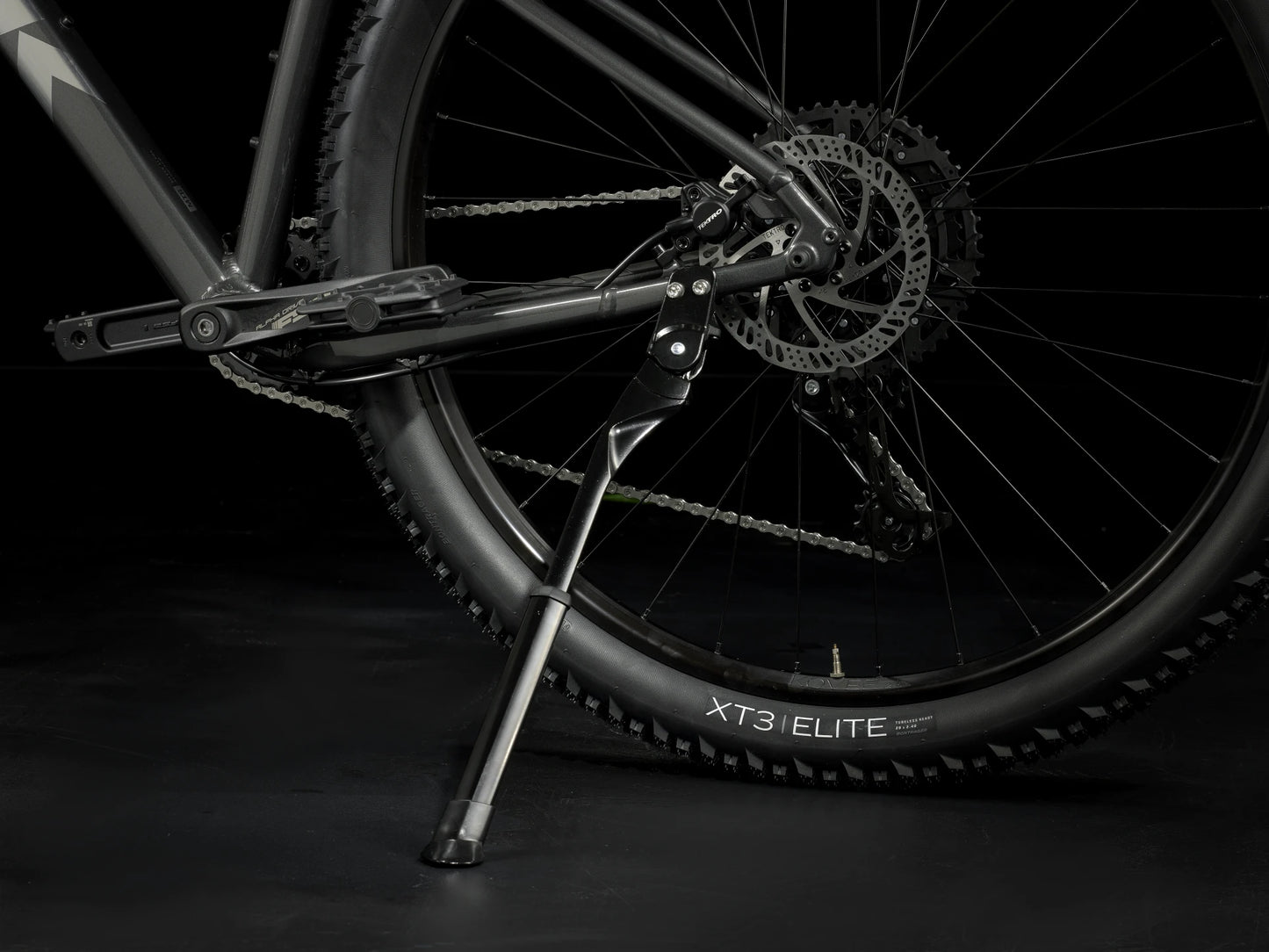 2024 Trek Marlin 6 Gen 3- Galactic Grey to Lithium Grey Fade - biket.co.za