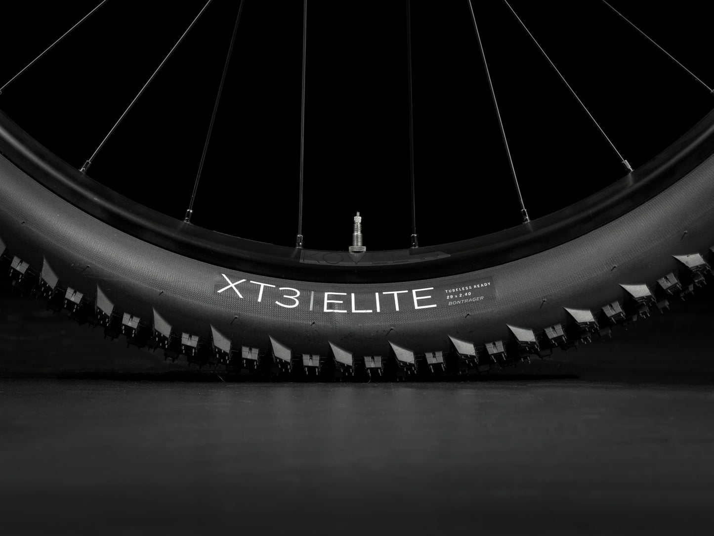 2024 Trek Marlin 6 Gen 3- Galactic Grey to Lithium Grey Fade - biket.co.za