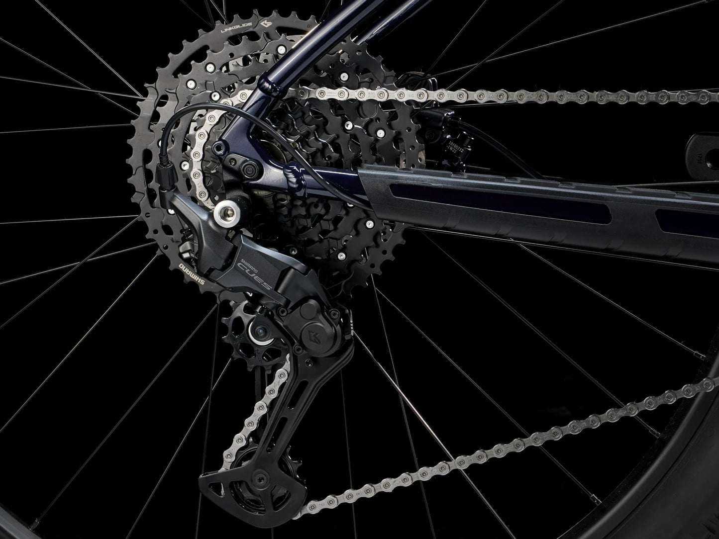2025 Trek Marlin 6 Gen 3- Rage Red to Deep Dark Blue Fade - biket.co.za