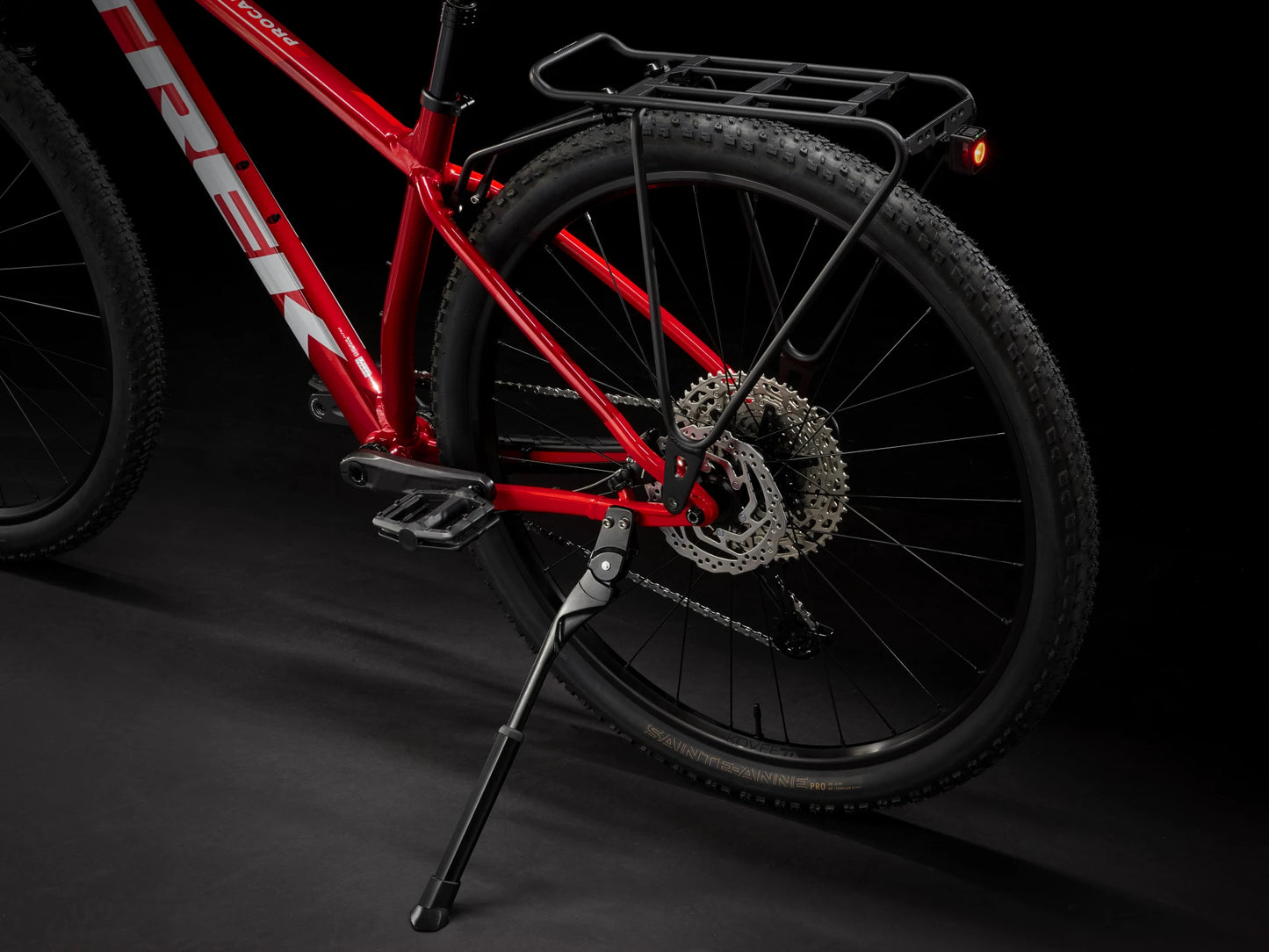 2025 Trek Procaliber 6 - Viper Red/Crimson - biket.co.za