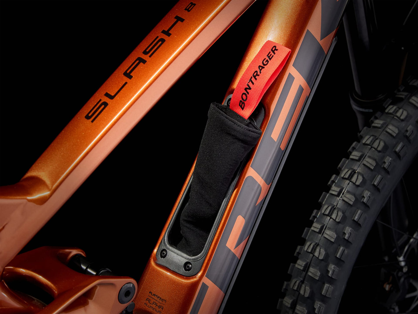 2023 Trek Slash 8 - Pennyflake - (X-Large) - biket.co.za