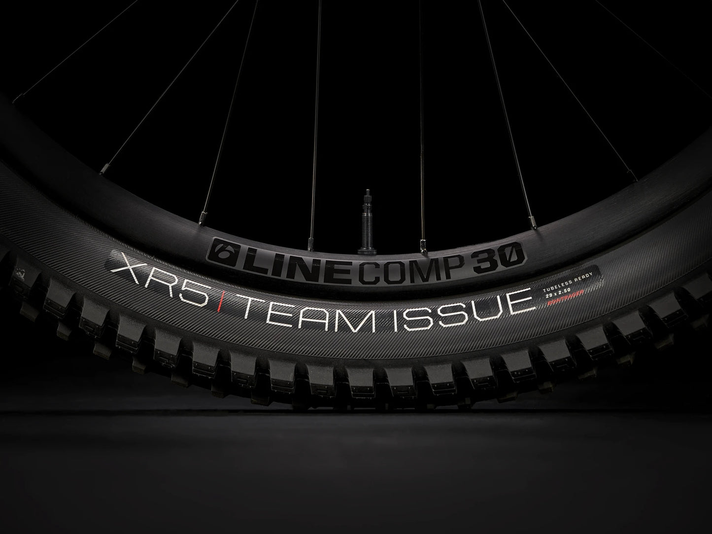 2023 Trek Slash 8 - Pennyflake - (X-Large) - biket.co.za
