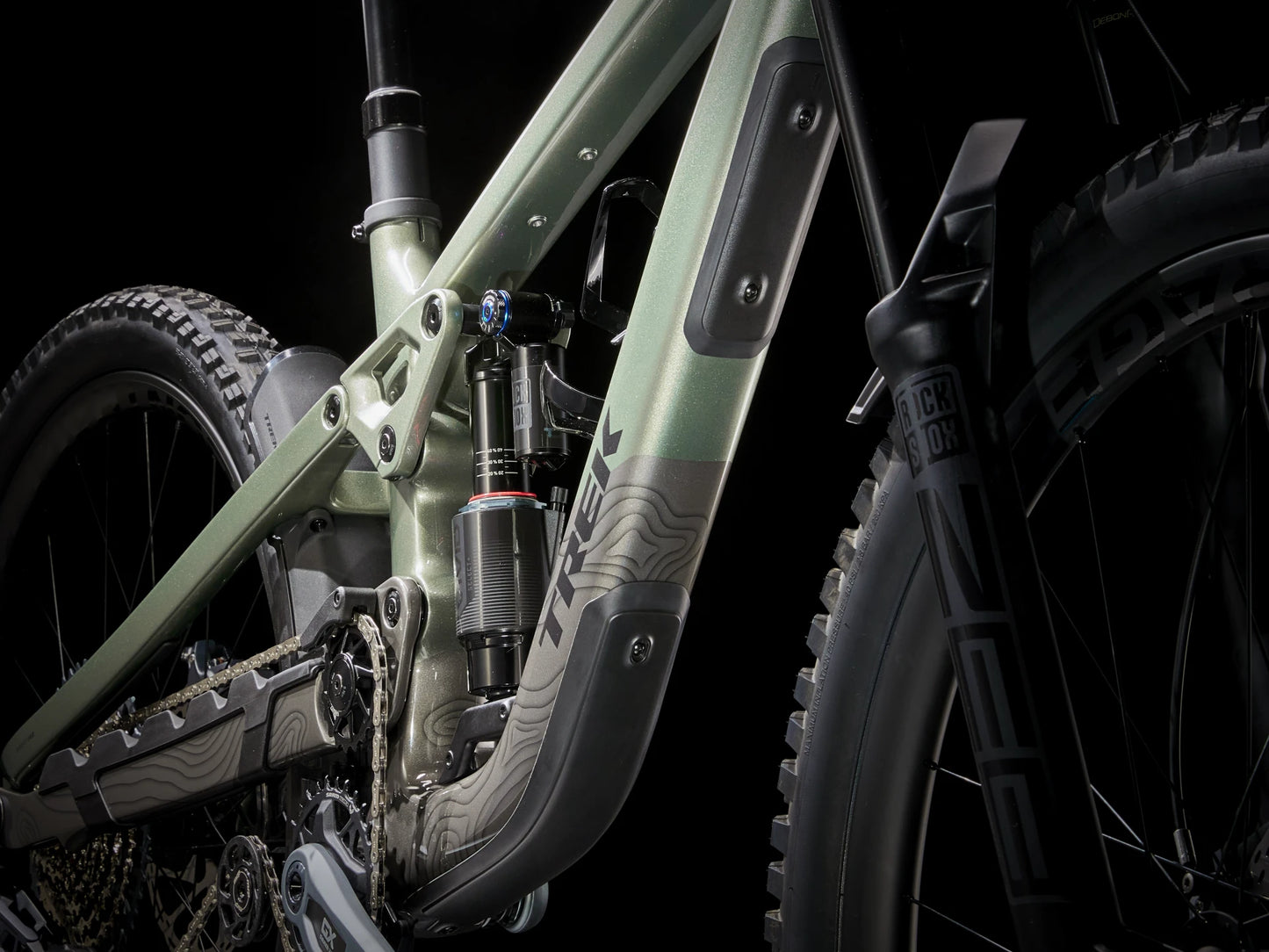 2024 Trek Slash 9.8 GX AXS T-Type Gen 6 Lichen Green - biket.co.za