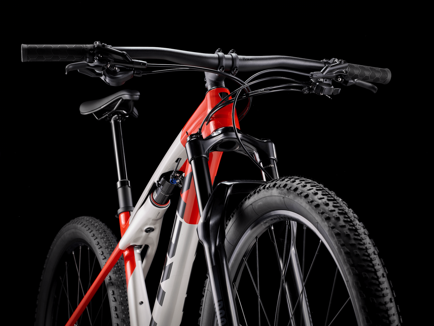 2025 Trek Supercaliber SL 9.6 Gen 2 - Lunar Silver/Lava Red - biket.co.za