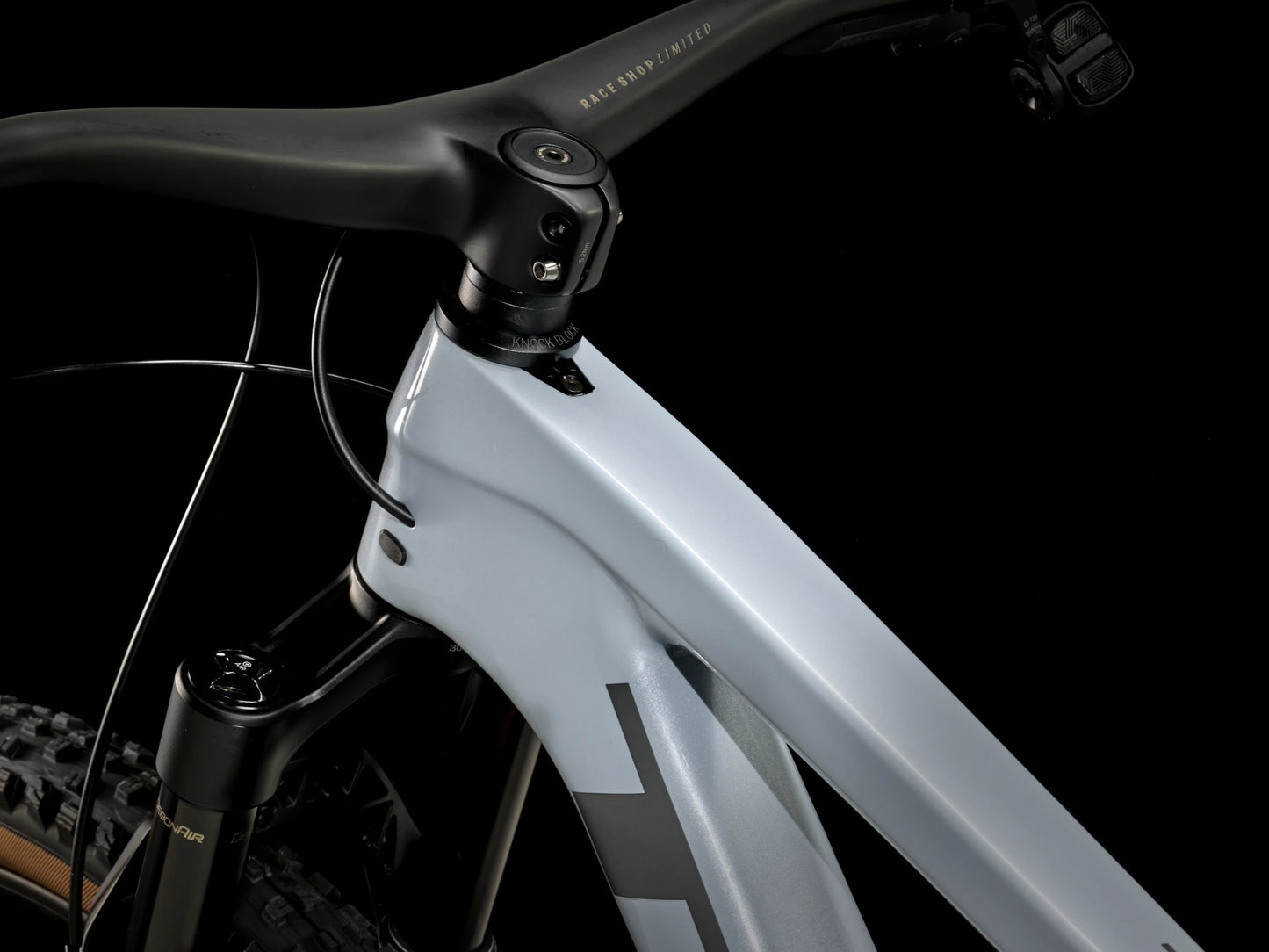 2024 Top Fuel 9.8 GX AXS T-Type Plasma Grey Pearl - biket.co.za