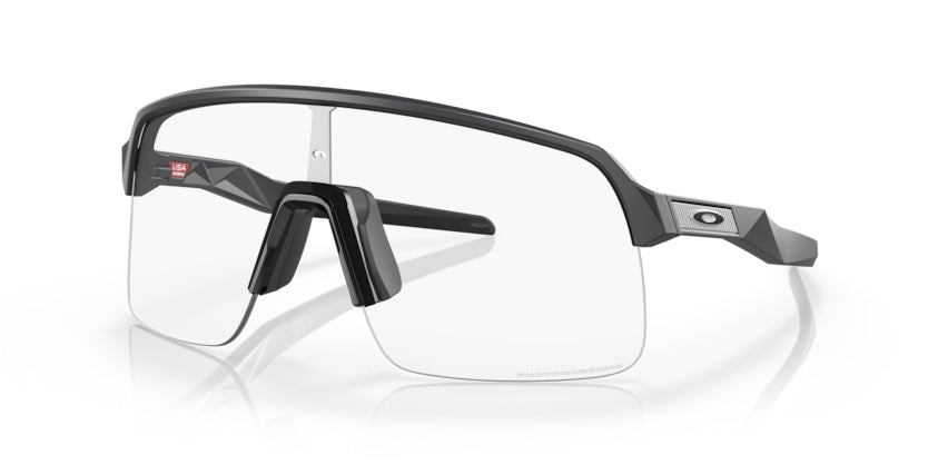 Oakley Sutro Lite Matte Carbon - Photochromic - biket.co.za