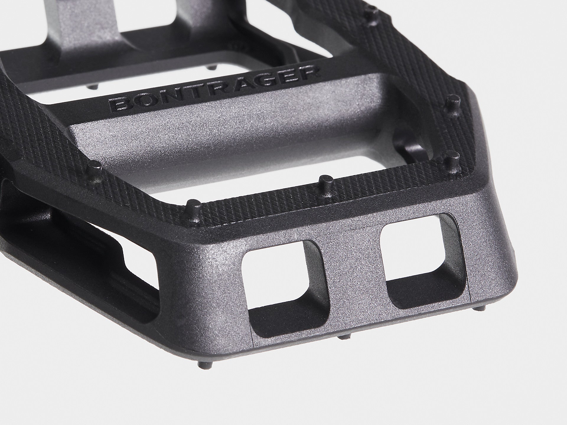 bontrager elite pedals Bontrager Line Comp Flat Pedal Set – biket.co.za