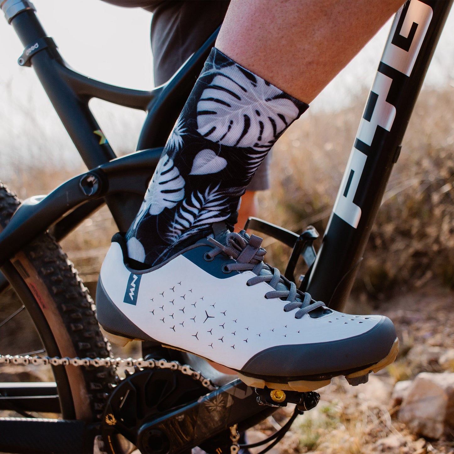 Sox- Dark Night Socks - biket.co.za