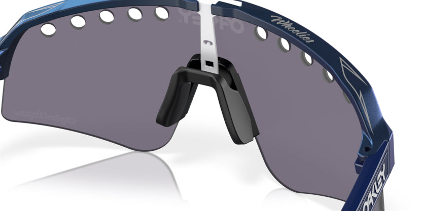 
                  
                    Oakley Sutro Lite -Sweep Troy lee designs blue colorshift Prizm Grey - biket.co.za
                  
                