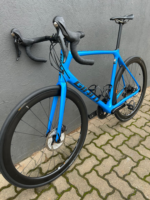 2021 Giant TCR - Large