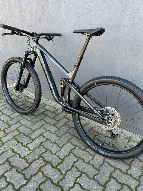 2024 Trek Top Fuel 5 - M/L (PreOwned)