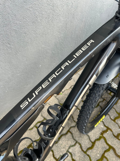 2021 Trek Supercaliber - Large (Pre Owned)