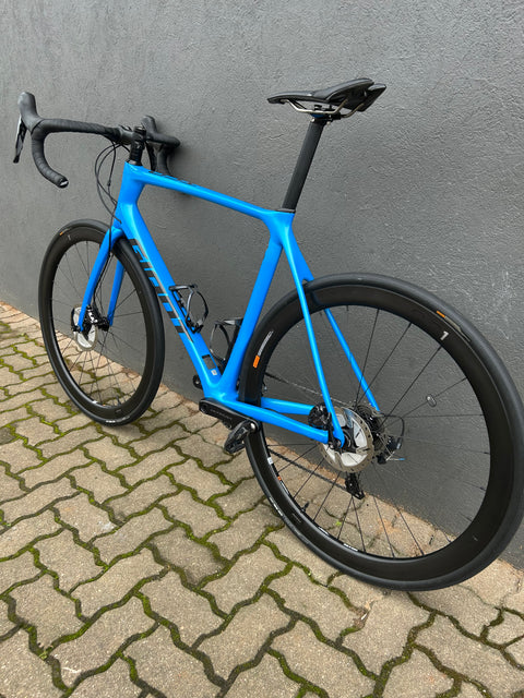 2021 Giant TCR - Large