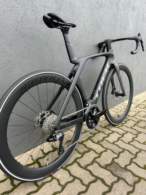 2023 Trek Madone SLR 6 - Gen 7 - Deep Smoke 54cm