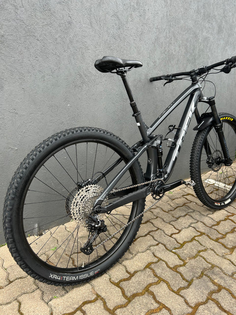 2023 Trek Fuel ex 5 - Large (PreOwned)