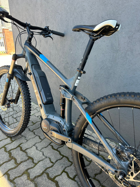 2018 Trek Powerfly 5 - Medium