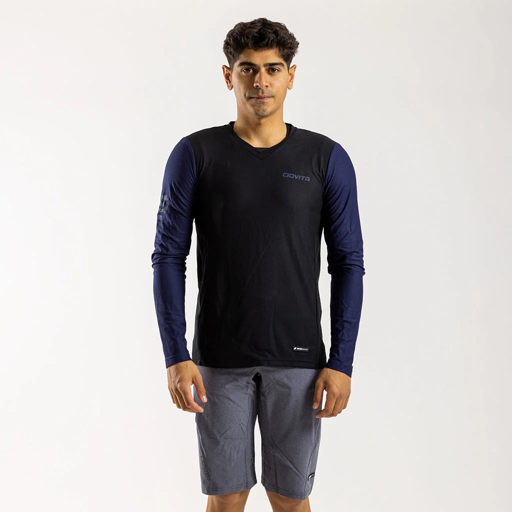 Ciovita Mens AR Long Sleeve Trail Tee- Black/ Navy - biket.co.za