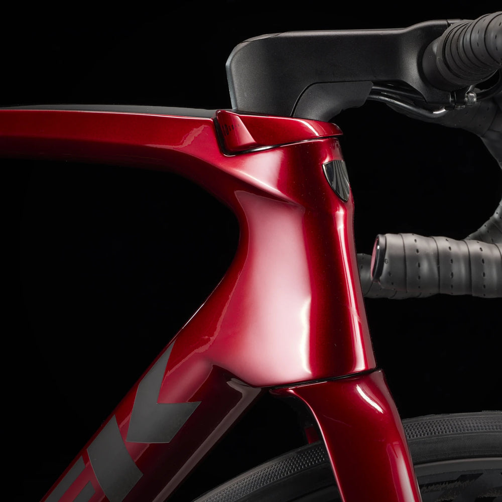 
                  
                    2024 Trek Émonda SL 6 - Crimson - biket.co.za
                  
                