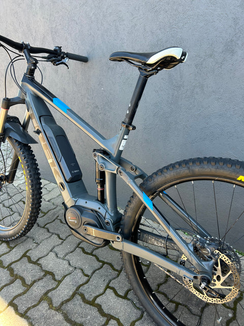 2018 Trek Powerfly 5 - Medium