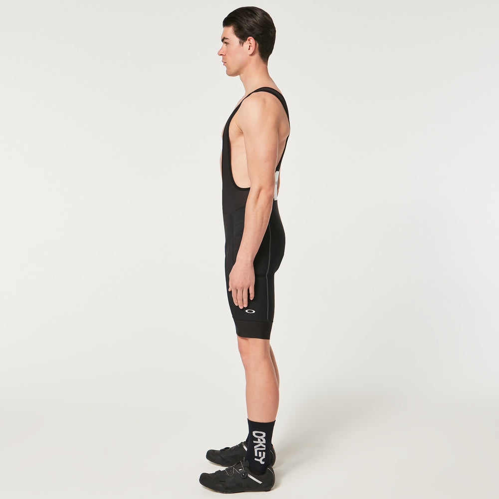 
                  
                    Oakley Endurance Cargo Bib Short - biket.co.za
                  
                