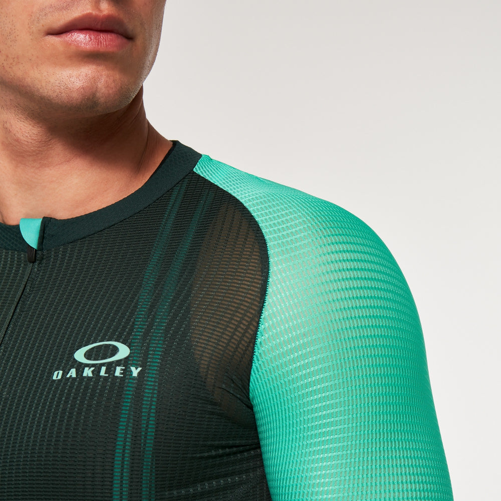 
                  
                    Oakley Endurance Ultra Lite Jersey- Hunter Green - biket.co.za
                  
                