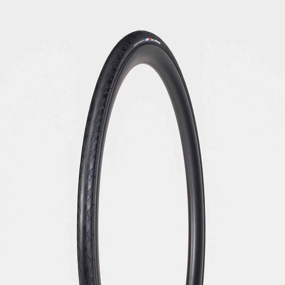 
                  
                    Bontrager AW2 Hard-Case Lite TLR Road Tyre - biket.co.za
                  
                