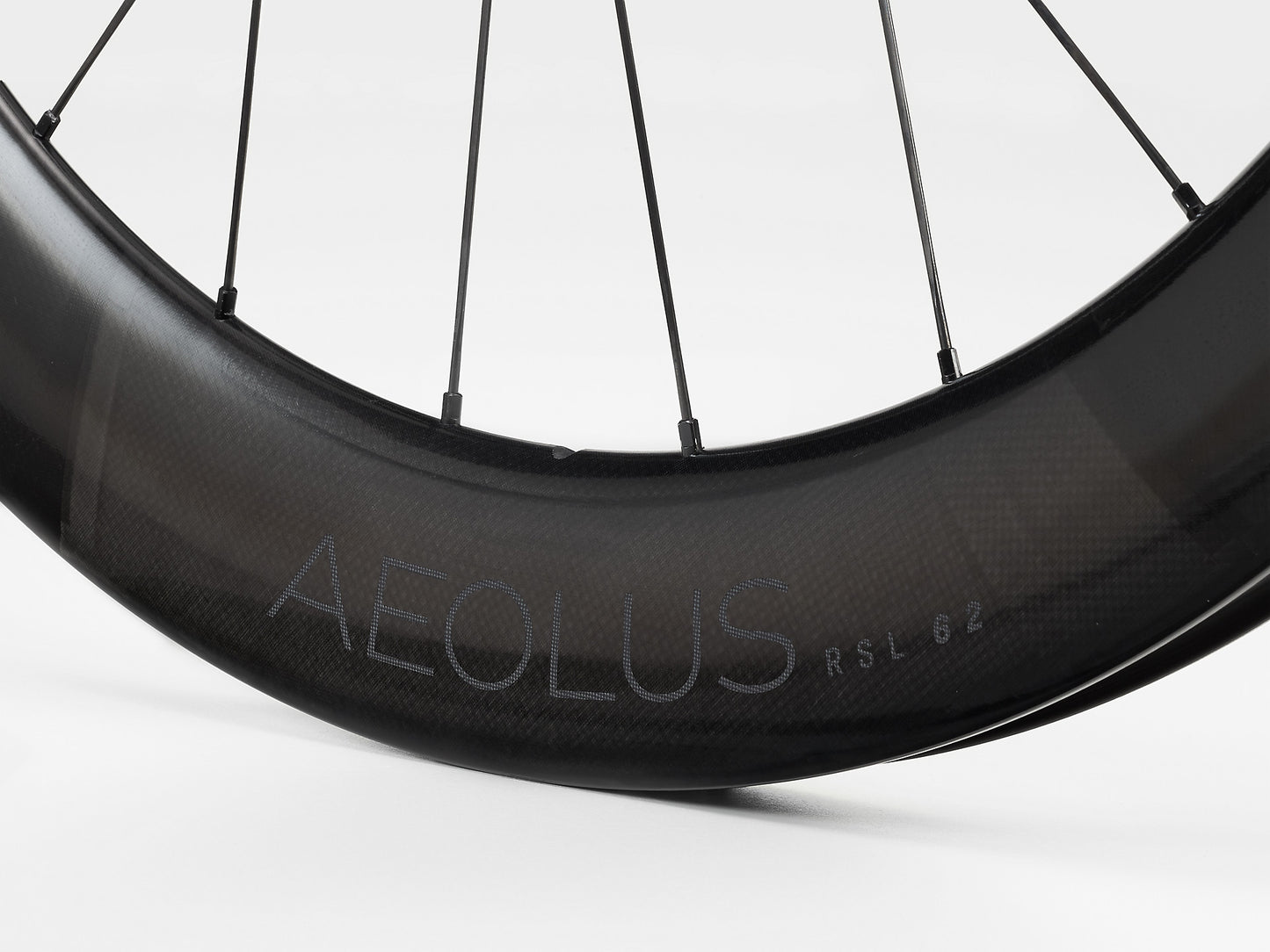 Bontrager Aeolus RSL 62 TLR Disc Road Wheel - biket.co.za