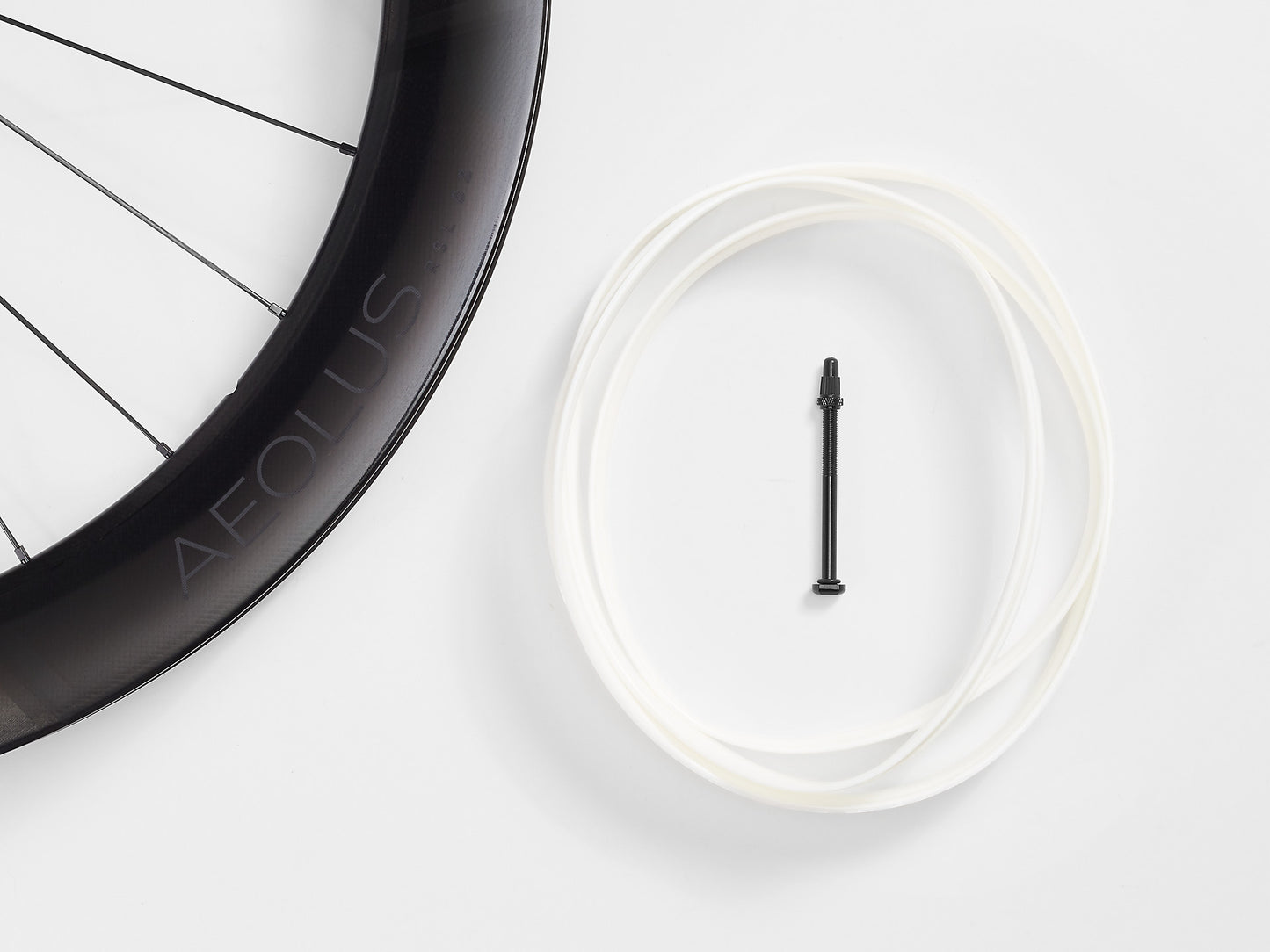 Bontrager Aeolus RSL 62 TLR Disc Road Wheel - biket.co.za