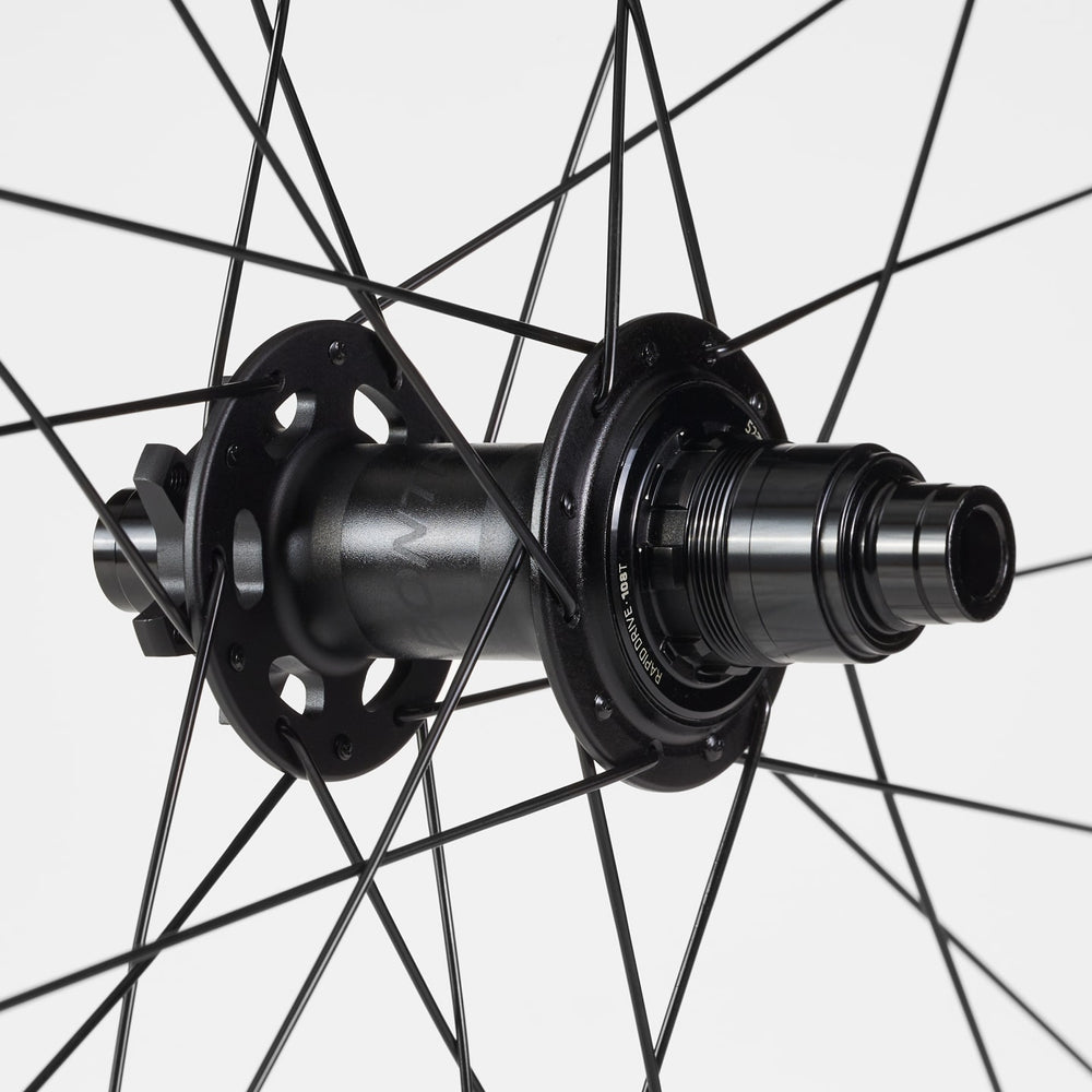 
                  
                    Bontrager Kovee Elite 30 TLR Boost 29 MTB Wheel - biket.co.za
                  
                
