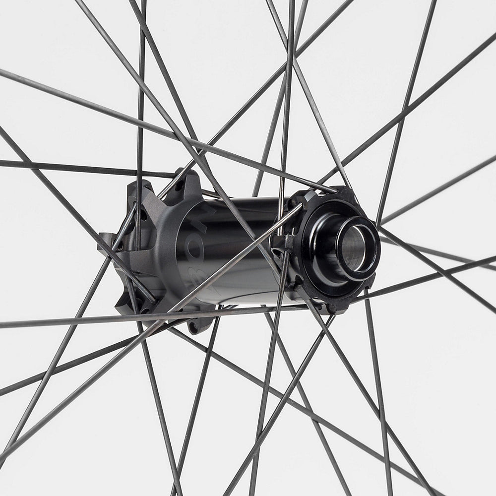 
                  
                    Bontrager Kovee Pro 30 TLR Boost 29" MTB Wheel - biket.co.za
                  
                