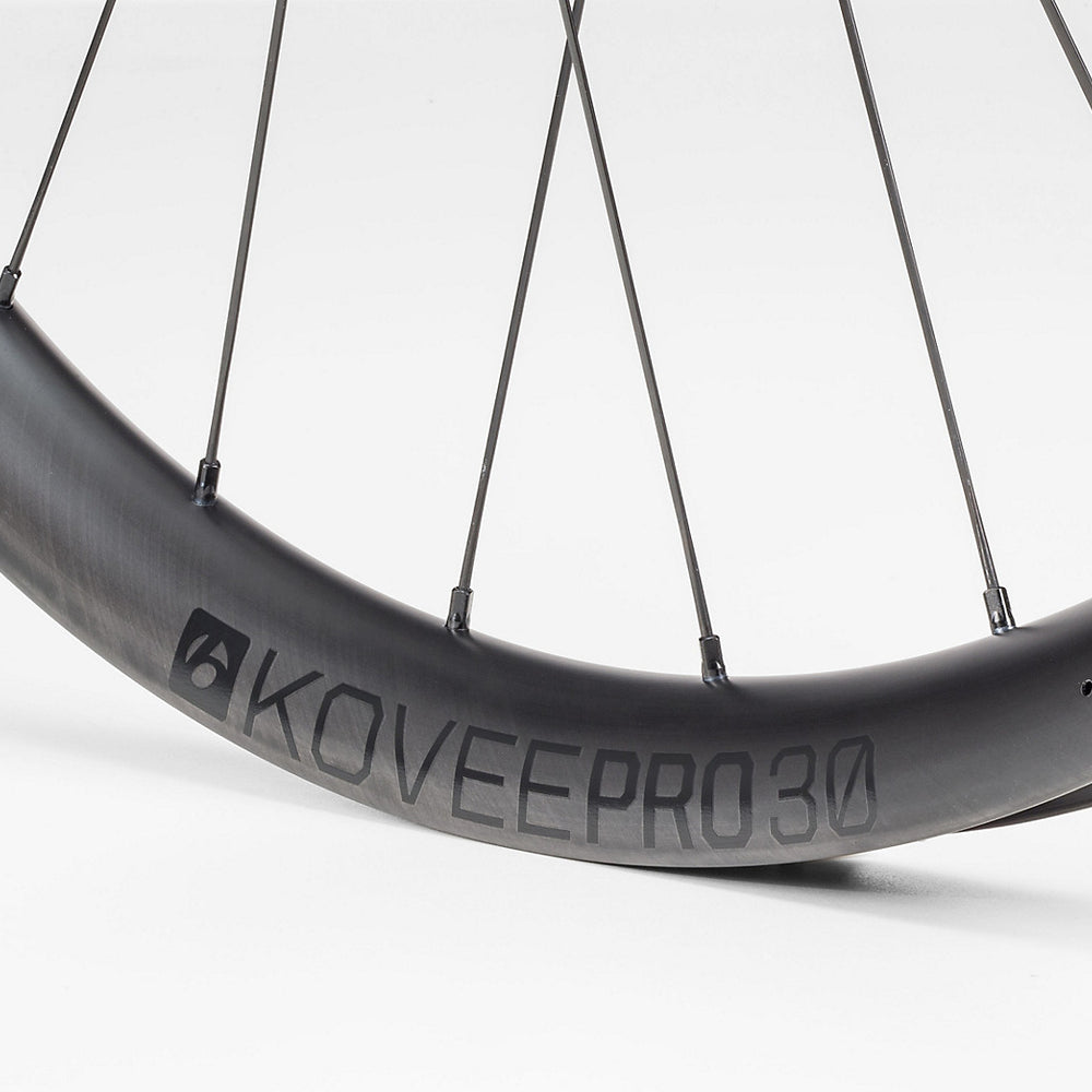 
                  
                    Bontrager Kovee Pro 30 TLR Boost 29" MTB Wheel - biket.co.za
                  
                