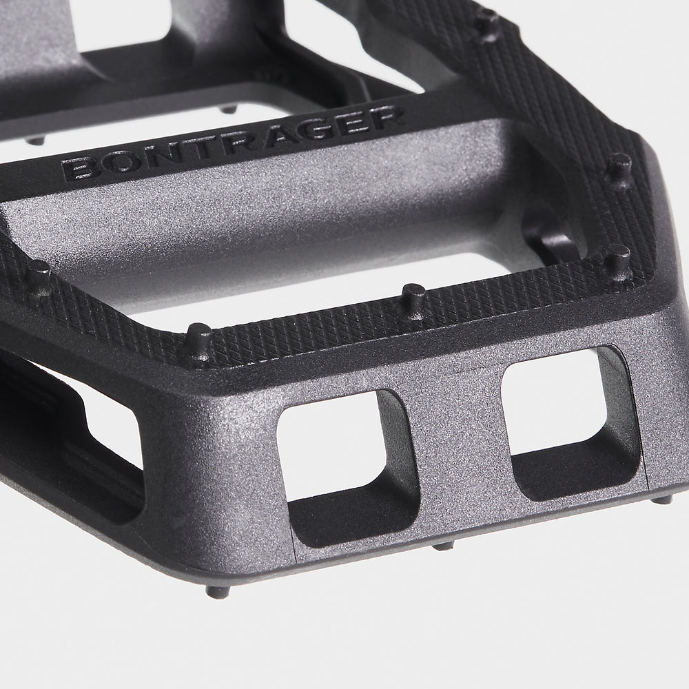 
                  
                    Bontrager Line Comp Flat Pedal Set - biket.co.za
                  
                