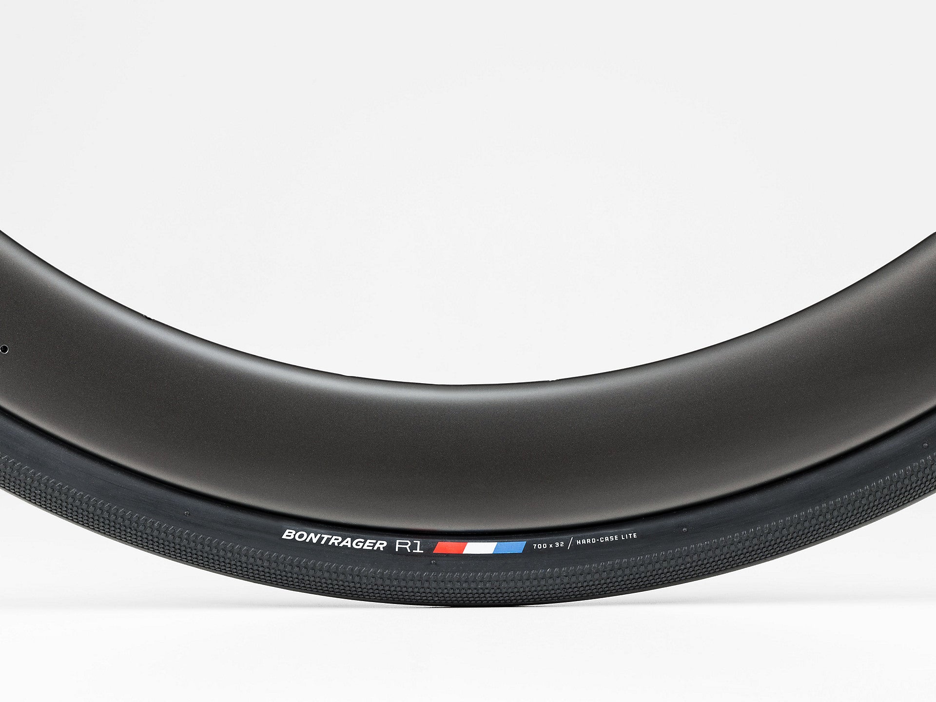Bontrager R1 Hard-Case Lite Road Tyre – biket.co.za