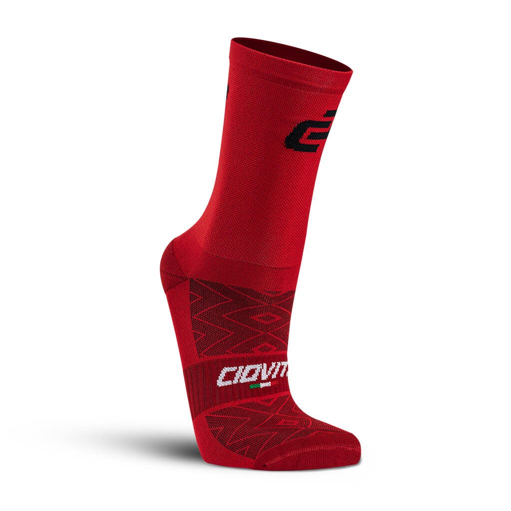 Ciovita Crew Cycling Socks- Crimson - biket.co.za