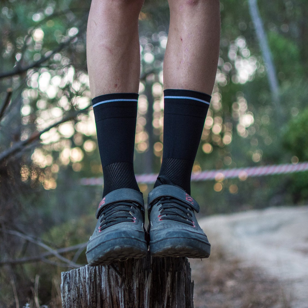 Charger socks - Black simple - biket.co.za