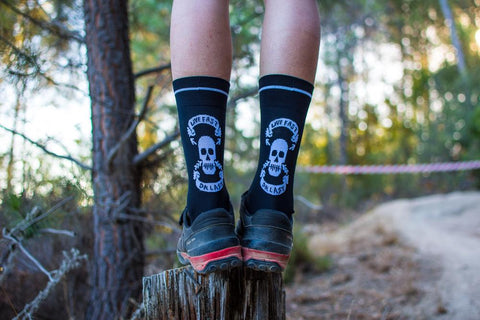 Charger Socks - Skull black - biket.co.za