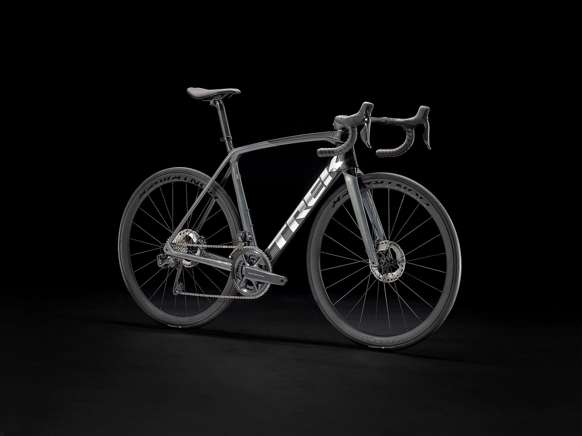 2024 Trek Emonda SLR 7 Dark Prismatic Trek Black biket .za