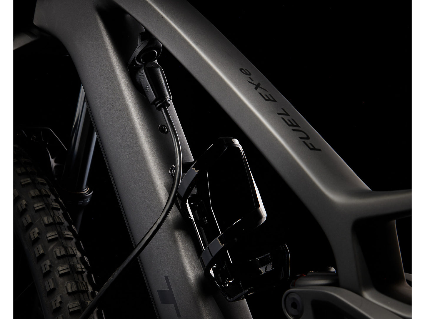 2023 Trek Fuel EXe 9.5 + FREE RANGE EXTENDER⚡️ - biket.co.za