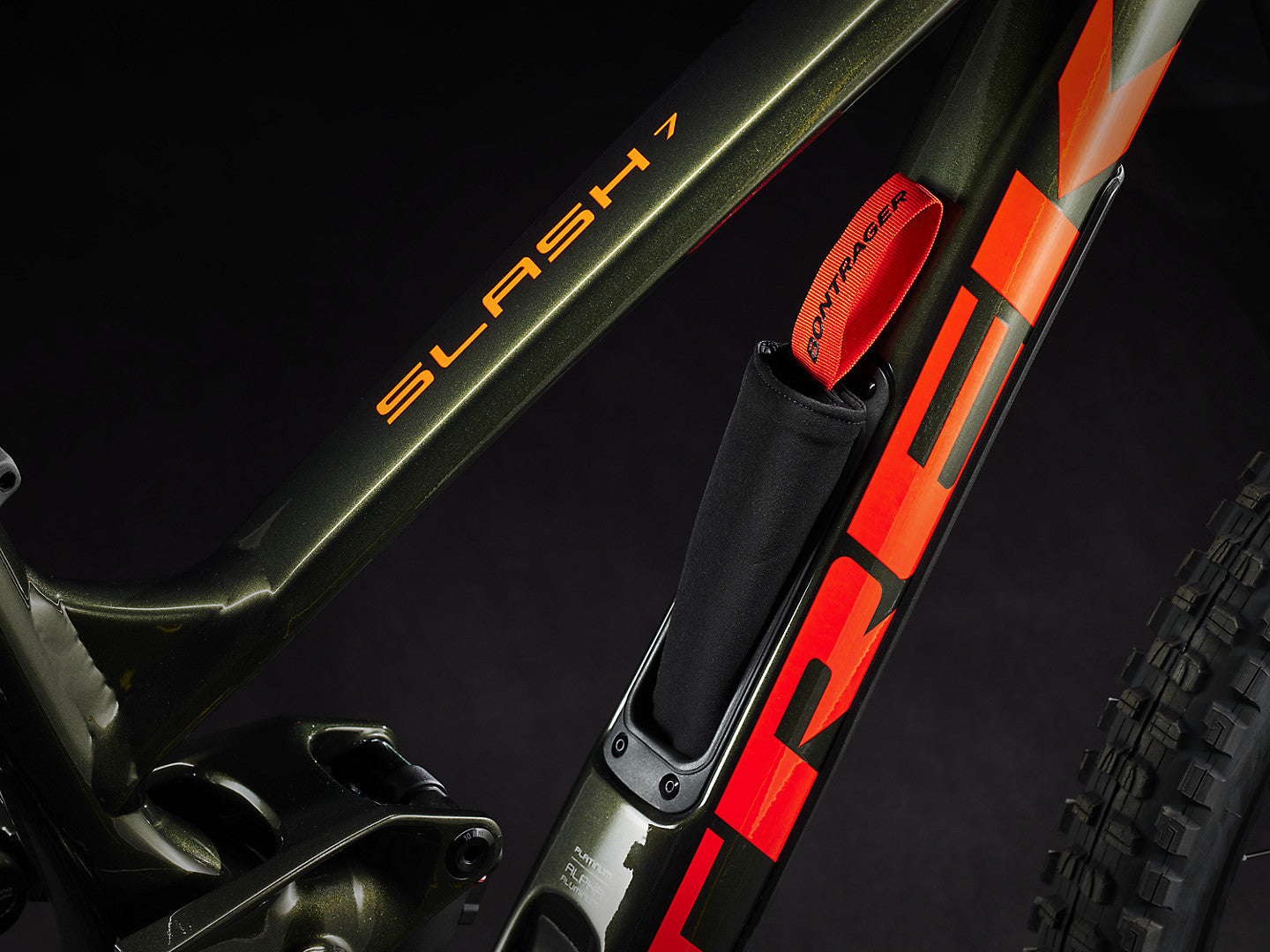 2022 Trek Slash 7 - Small - biket.co.za