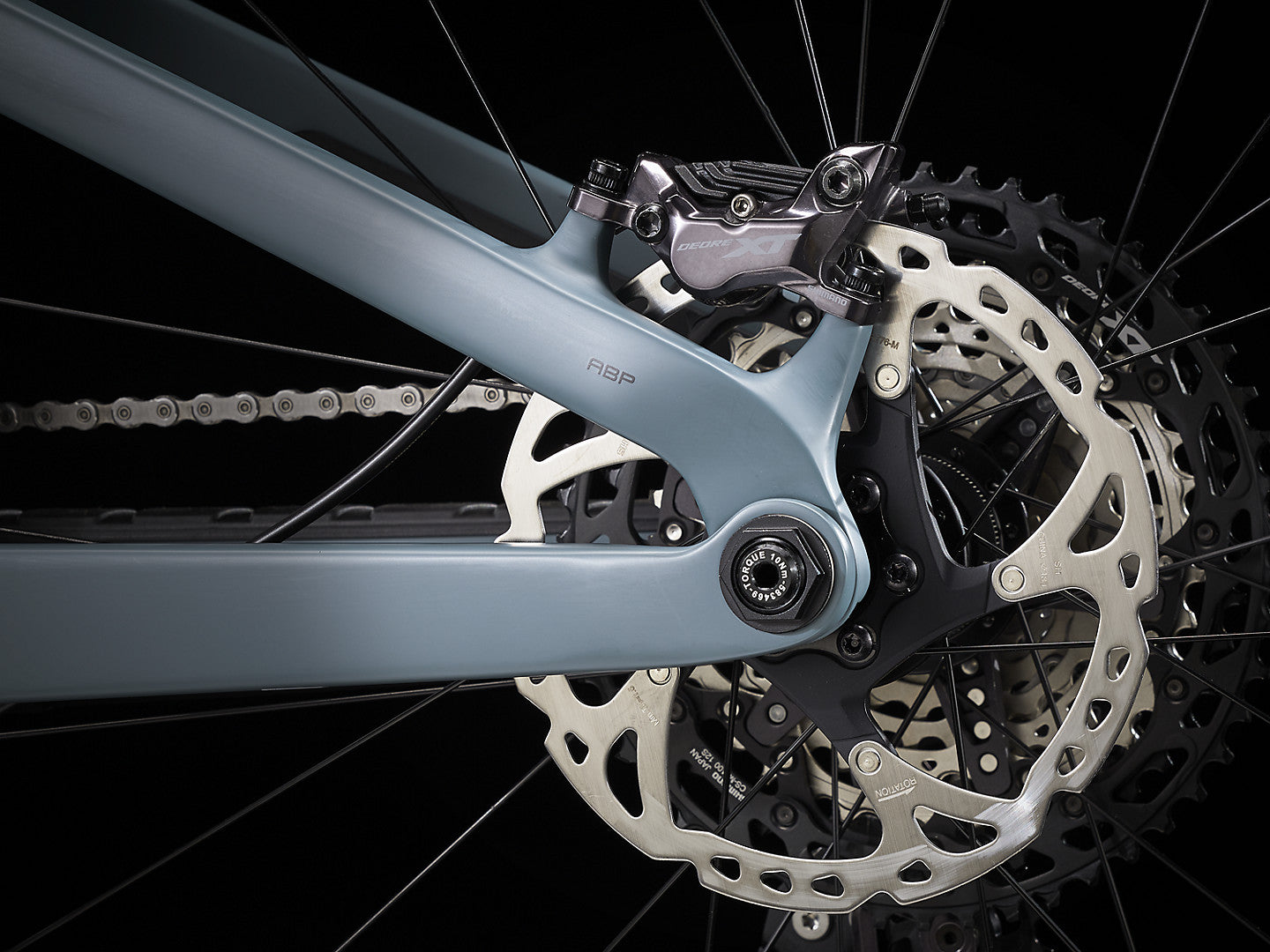 2022 Trek Slash 9.8 XT - Matte Battleship Blue - biket.co.za